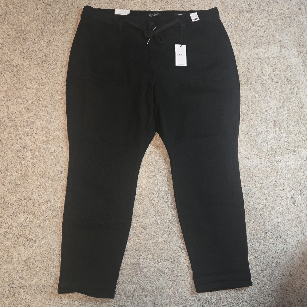 Judy Blue Jogger High Waist Jeans NWT